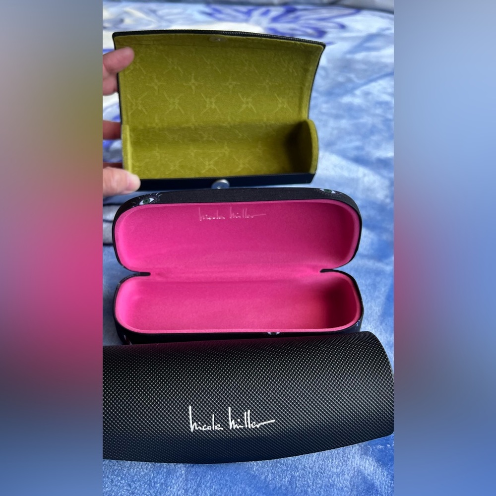 (3 for $20) Nicole Miller Eyeglass Case. New! - Picture 2 of 5